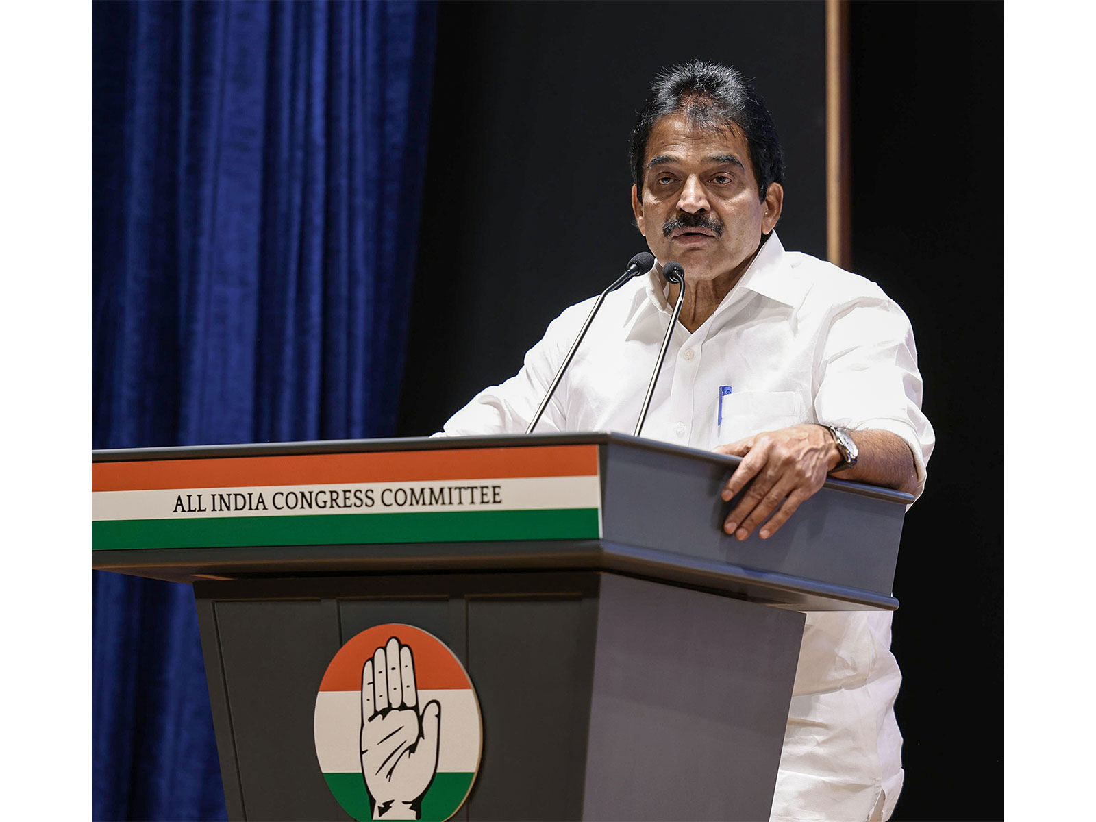 Congress hits back at Amit Shah's "crushing defeat in 2029" remark, questions functioning of electoral system