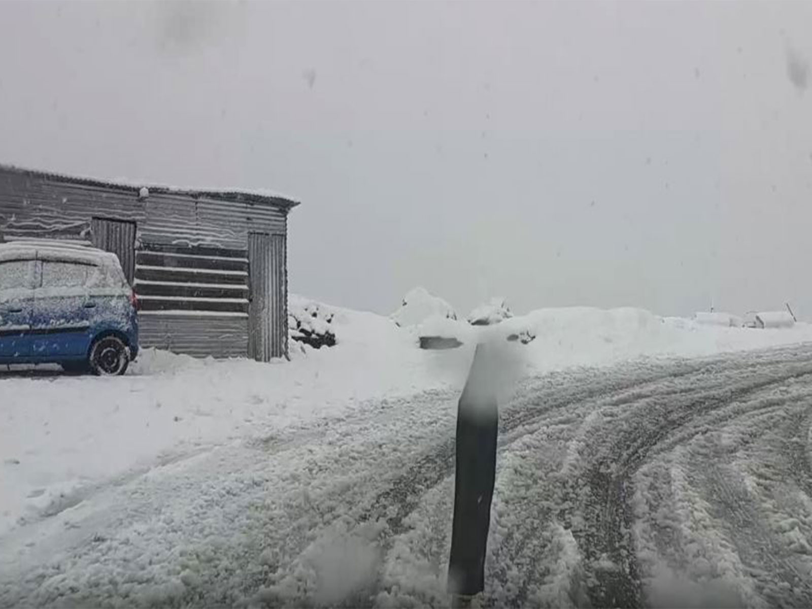 Snowfall in higher reaches of Himachal, temperatures dip; weather to improve from October 16