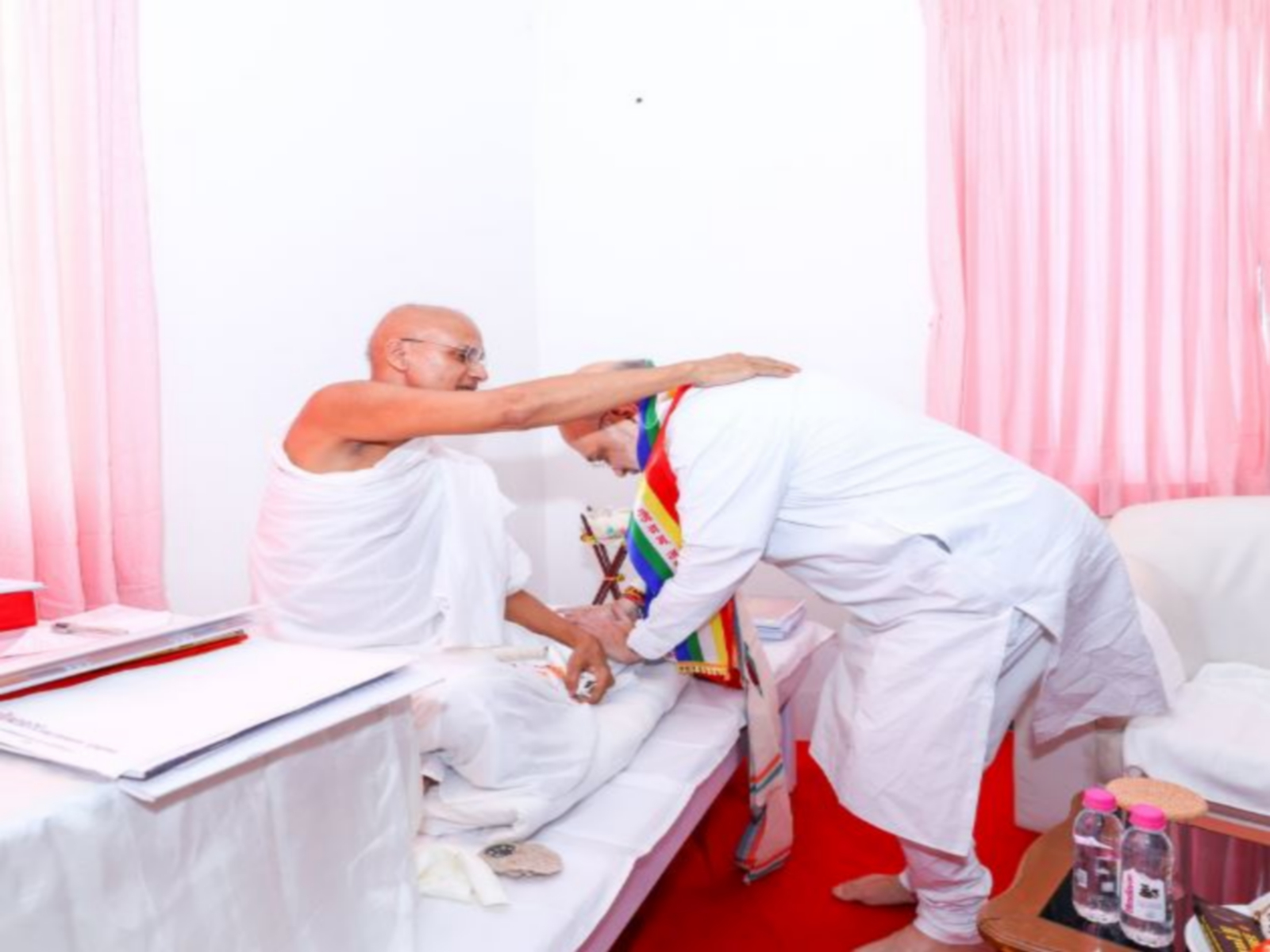 Amit Shah offers prayers at Rupal temple, seeks Acharya’s blessings in Ahmedabad