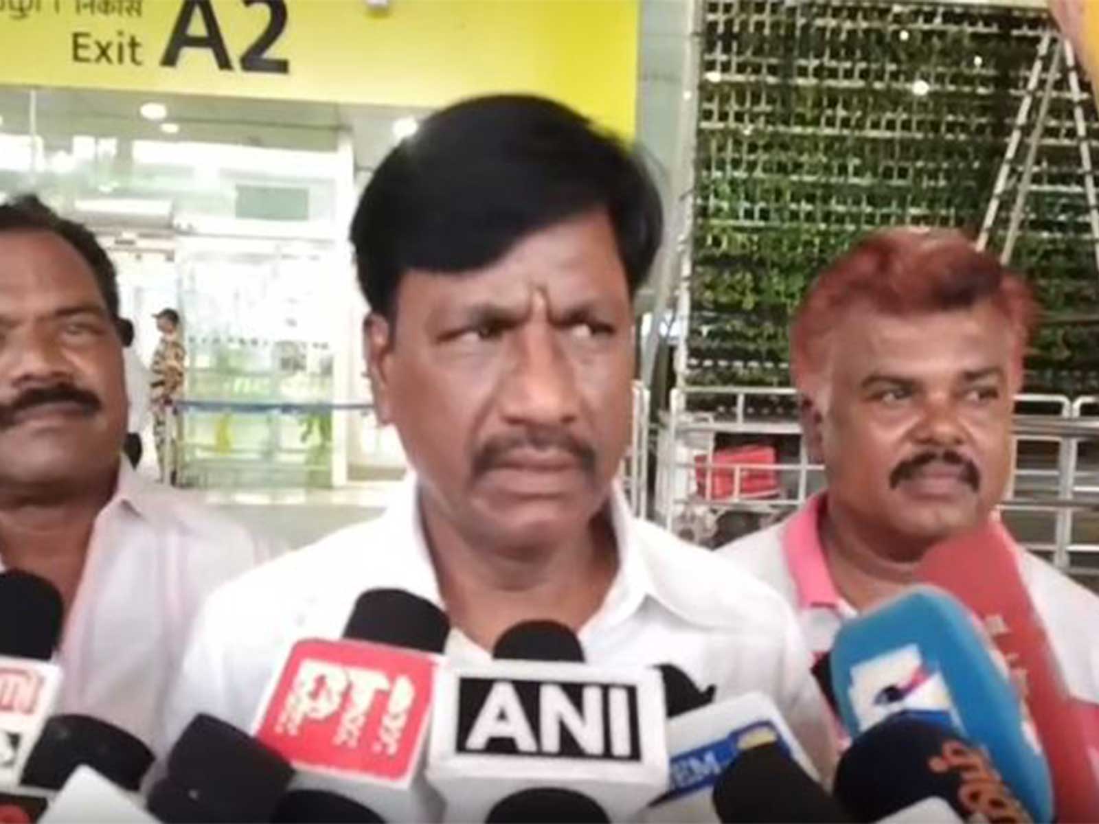 Tamil Nadu Higher Education Minister P Viswanathan (Photo/ANI) Tamil Nadu Higher Education Minister P Viswanathan (Photo/ANI)