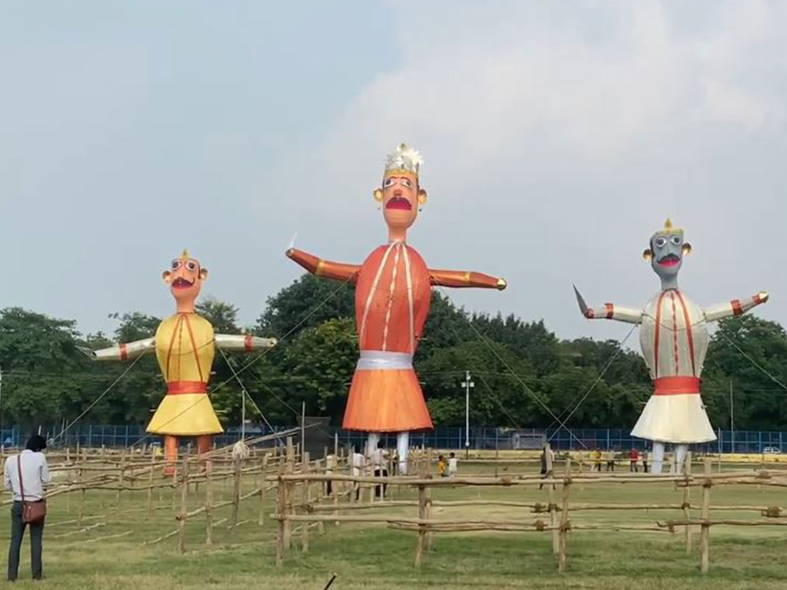 Preparations are underway at BLW grounds in Banaras for Vijayadashami, featuring a 70-foot eco-friendly Ravan effigy (Photo: ANI) Preparations are underway at BLW grounds in Banaras for Vijayadashami, featuring a 70-foot eco-friendly Ravan effigy (Photo: ANI)