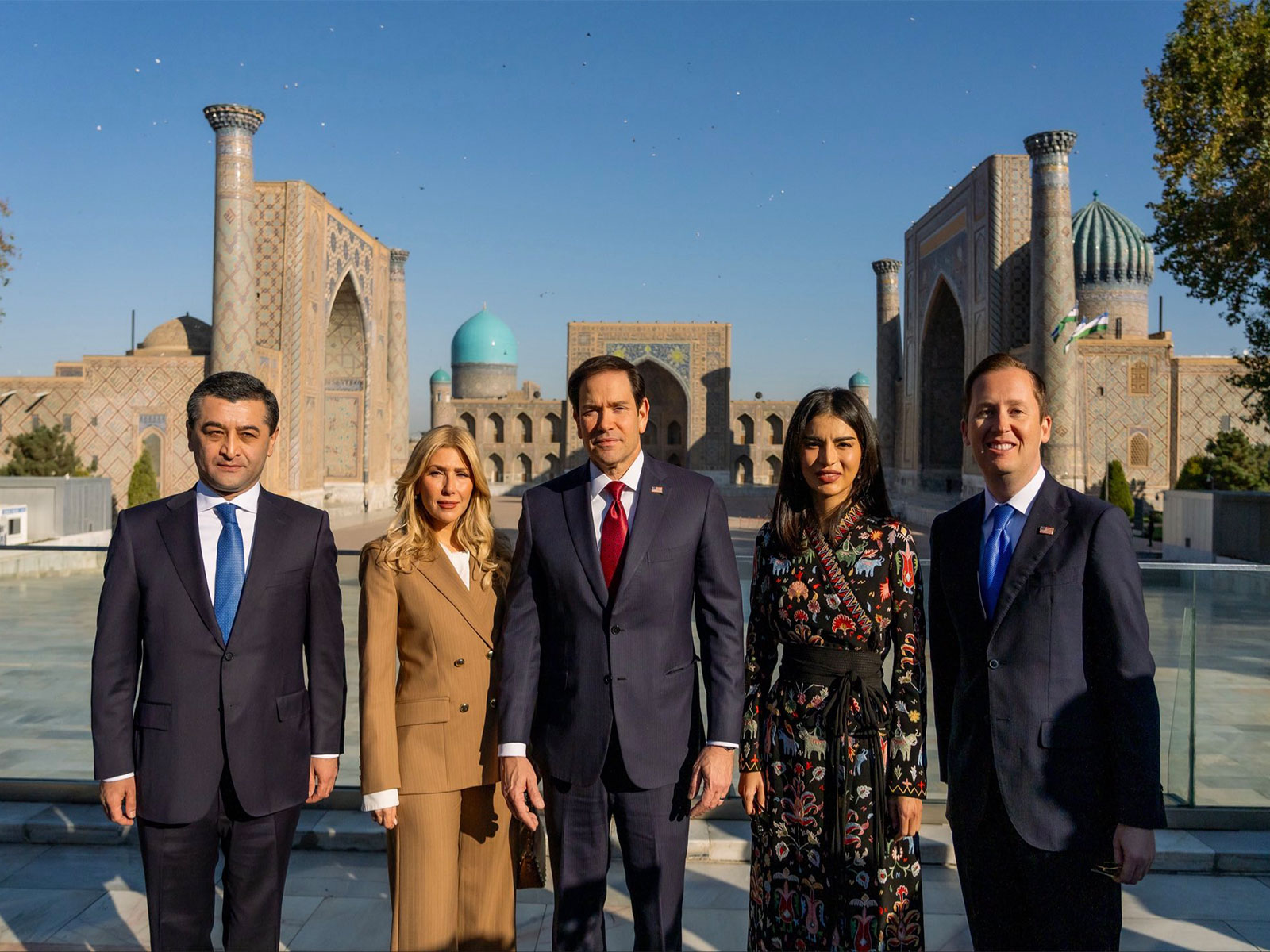Uzbekistan Foreign Minister Bakhtiyor Saido,  Jeanette Dousdebes Rubio (wife of US State Secy Marco Rubio), Marco Rubio, Deputy Chair of the National Security Council of Uzbekistan Saida Mirziyoyeva and US Ambassador to India Sergio Gor (Photo/X/@USAmbIndia)