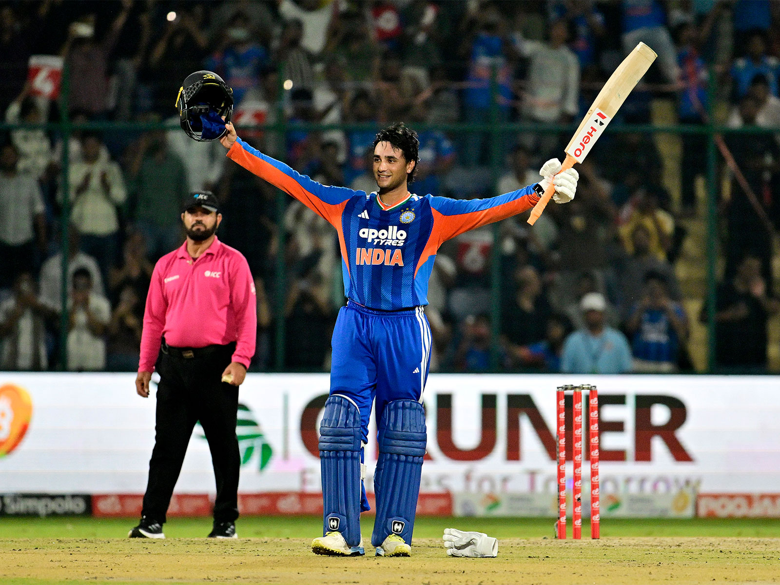 "Bari barsi khatan gyi si...": Abhishek Sharma brings Punjabi touch to motivational speech before 1st T20I