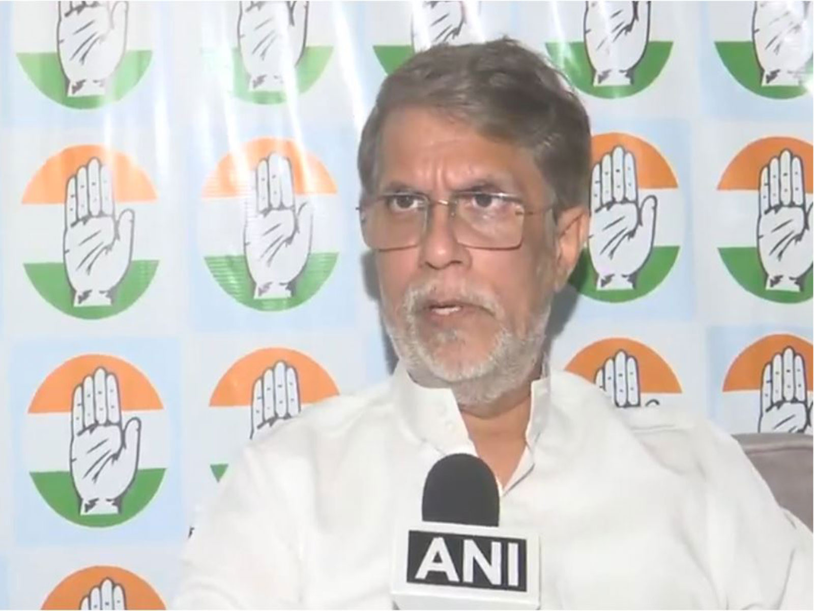 "Clearly, ‘political art’ is not the problem...politics behind it is": Pawan Khera slams BJP over censorship of Raihan Vadra’s Bikaner House Exhibition