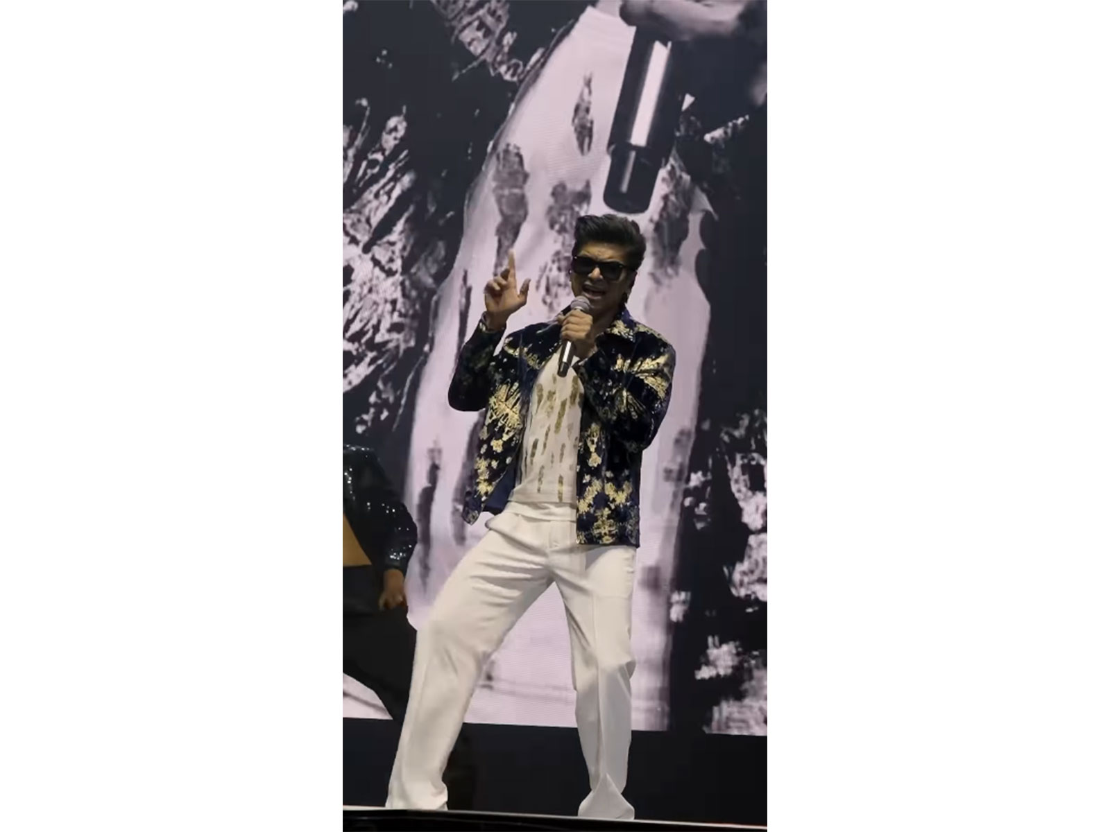 Shaan pays tribute to Michael Jackson in Dubai, fans call him ‘pop star’