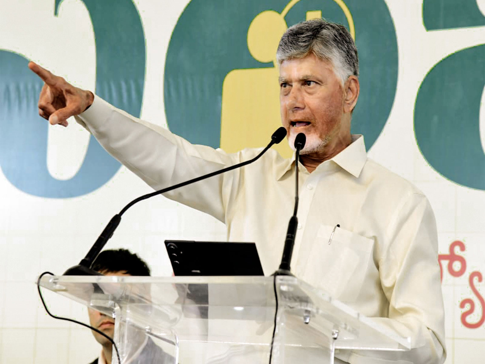 Top priority to restore power supply in cyclone-affected regions: Andhra CM Chandrababu Naidu