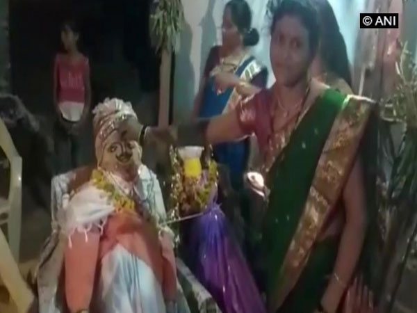 Villagers marrying dolls in Wardha's Shivanfal village. Photo/ANI