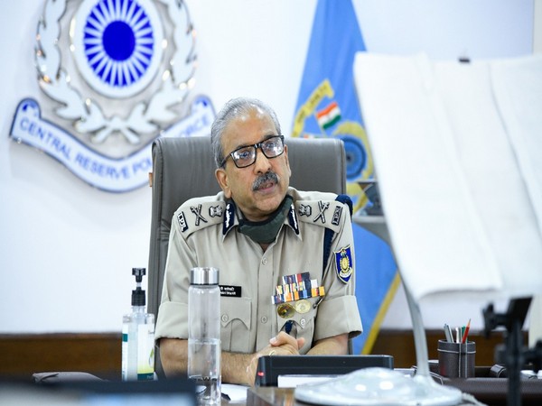 Dr AP Maheshwari, DG, CRPF