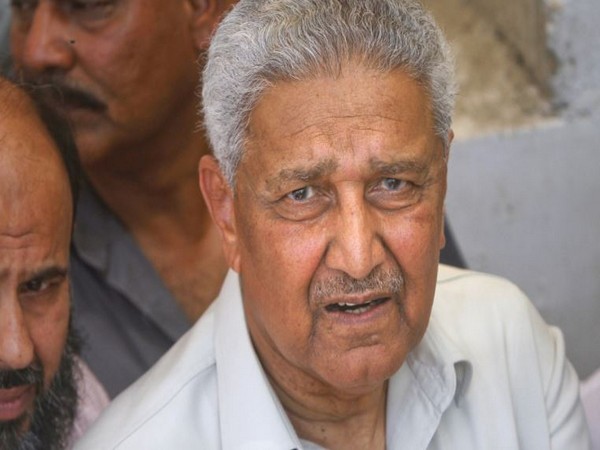 Father of Pakistan's nuclear programme AQ Khan dies (Photo Credit: Reuters)