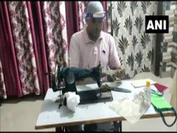 Parveen Kumar, an Assistant Sub-Inspector with Gurugram Police is stitching masks at home and distributing among public. 