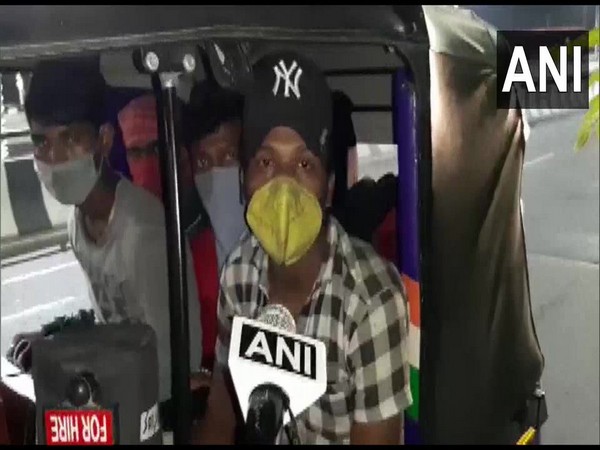 Dhananjay Kumar heading for Bihar in an auto. (Photo/ANI)