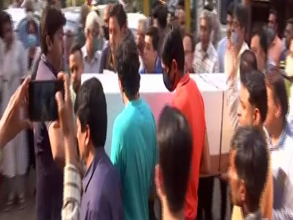 Mortals of Indian student reach Ghaziabad