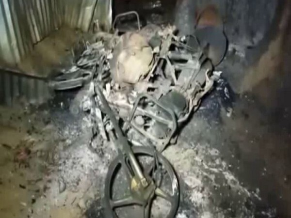 Accident site in Bardhaman, West Bengal [Photo/ANI]