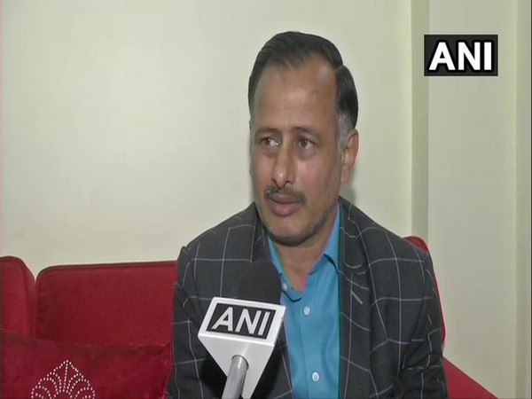 Vasan Vihar Councilor Manish Agrawal speaking to ANI on Saturday in New Delhi. Photo/ANI