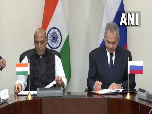 Defence Minister Rajnath Singh and Russian Defence Minister General Sergey Shoigu sign agreements between India and Russia
