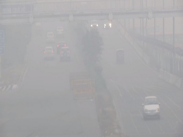 Visuals of smog in Lodhi Garden area in Delhi on Tuesday. Photo/ANI