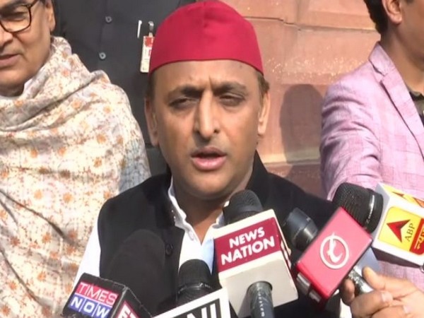 SP leader Akhilesh Yadav speaking to reporters in New Delhi on Tuesday. Photo/ANI