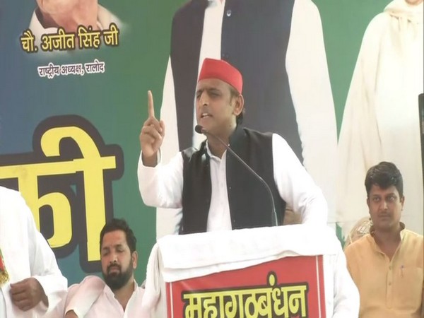 SP Chief Akhilesh Yadav speaking at an election rally in Ghaziabad, Uttar Pradesh, on Monday.