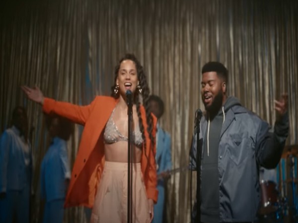 Singers Alicia Keys and Khalid from new music video 'So Done' (Image source: YouTube)