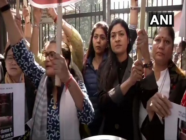 AIMC leaders, including Sushmita Dev and Alka Lamba, seen protesting outside Ministry of Petroleum and Natural Gas office here on Thursday.
