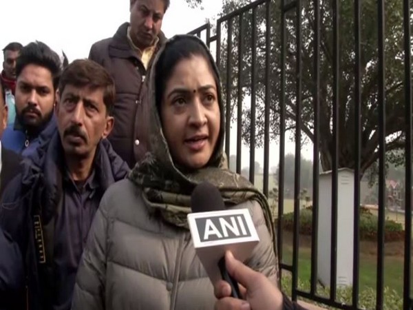 Congress leader Alka Lamba talking to ANI here on Saturday.
