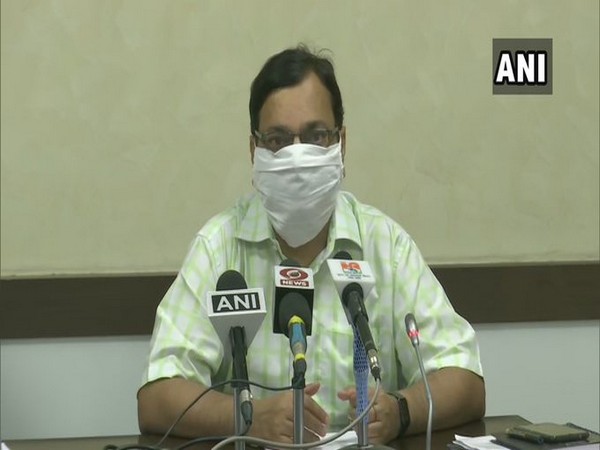 Uttar Pradesh Principal Health Secretary Amit Mohan Prasad speaking during press conference in Lucknow on Sunday. Photo/ANI