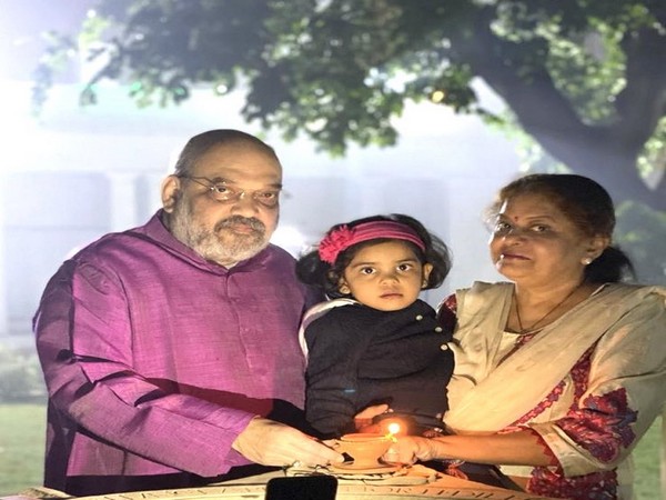 Home Minister Amit Shah celebrating Diwali (Photo Credit: Amit Shah)