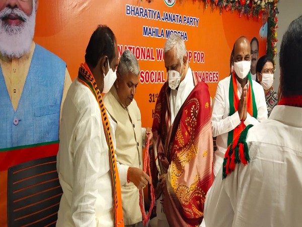 Ananda Bhaskar Rapolu (Photo: Twitter/@ABRAPOLU)