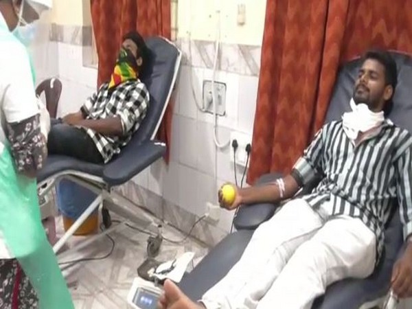 Revenue officials donate blood at Red Cross Blood Bank in Srikakulam district in Andhra Pradesh on Saturday. Photo/ANI