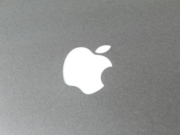 Apple states that there are 20 million developers in its developer program who have earned USD 210 billion in revenue since 2008.