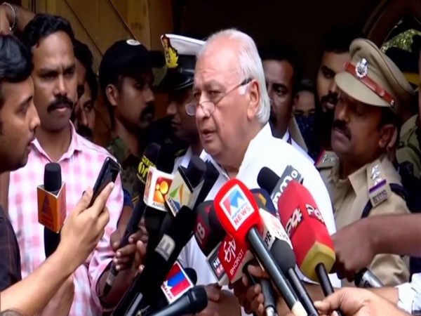 Kerala Governor Arif Mohammed Khan talking to reporters in Thiruvananthapuram, Kerala on Saturday. Photo/ANI