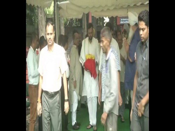 Visual from Nigambodh Ghat