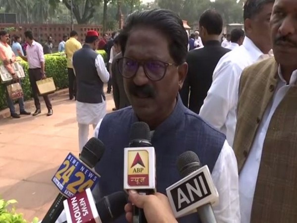 Shiv Sena leader Arvind Sawant speaking to reporters in New Delhi on Tuesday. Photo/ANI