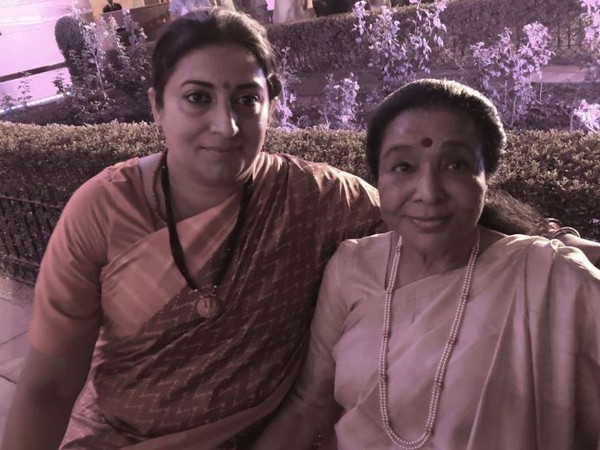 Smriti Irani and Asha Bhosle