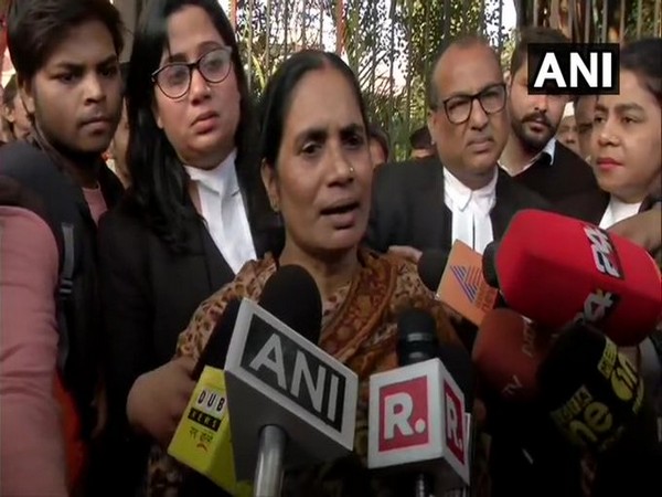 Nirbhaya's mother Asha Devi speaking to media in New Delhi on Thursday. Photo/ANI