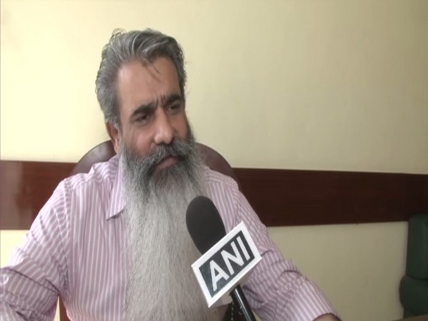 Punjab Cabinet Minister Bharat Bhushan Ashu talking to ANI. Photo/ANI