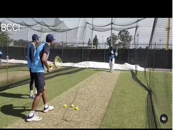 Ashwin gives KL Rahul throwdowns using tennis racquet (Photo/ Team India Instagram)