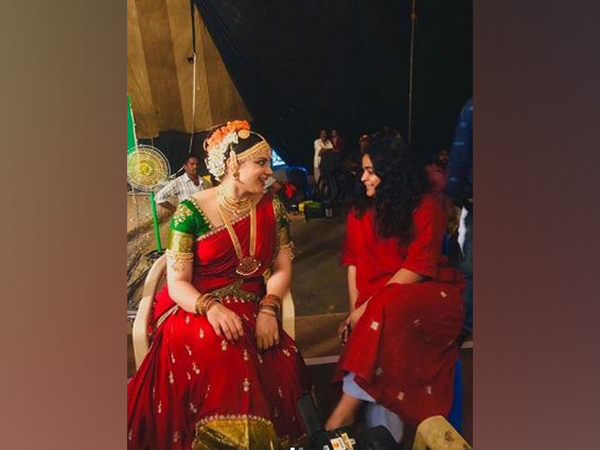 A glimpse of the two ladies having a hearty conversation [Photo courtesy: Instagram]
