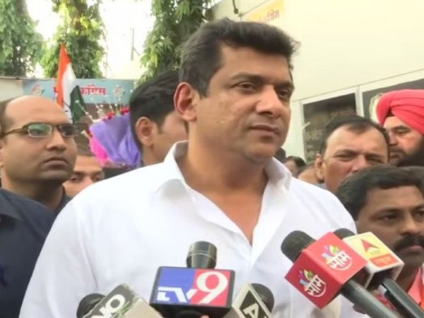 Maharashtra Minister and Congress leader Aslam Sheikh speaking to reporters on Friday. Photo/ANI
