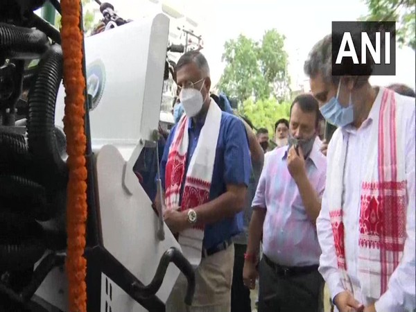   Guwahati Development Department (GDD) Minister Siddhartha Bhattacharya a manhole cleaning robot in Assam on Tuesday. Photo/ANI