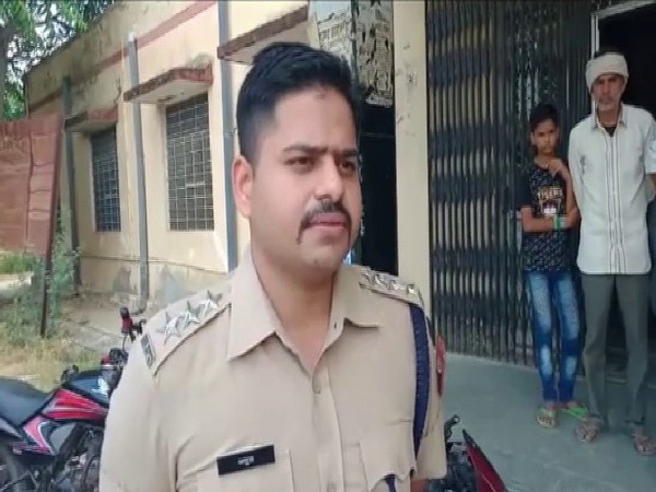 Sub Inspector Atul Sahu speaking to reporters in Alwar on Monday. Photo/ANI