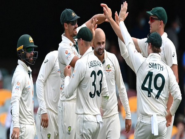 Australia players celebrate the fall of Rohit Sharma's wicket (Photo/ ICC Twitter)