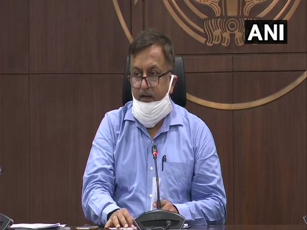 Uttar Pradesh Additional Chief Secretary Awanish Awasthi speaking at a press conference in Lucknow on Wednesday. Photo/ANI