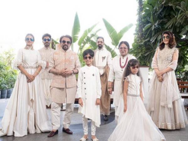 Actor Ayushmann Khurrana with his family (Image Source: Instagram)