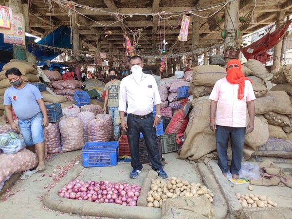 Visual from Azadpur Mandi