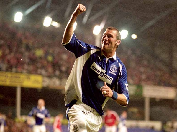 Duncan Ferguson (Photo: Twitter/Premier League)