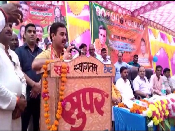 BJP MLA Ashish Singh addressing a public meeting. Photo/ANI
