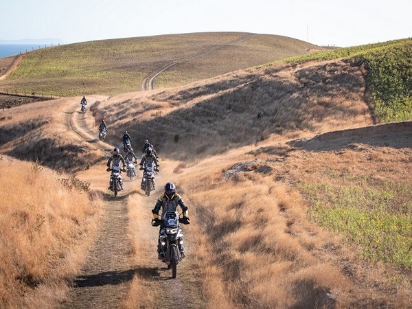 BMW Motorrad International GS Trophy 2020 Oceania. Day 3. Heading south, sweeping through the Rimutakas