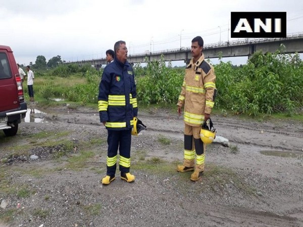 The bomb was defused by a team of CID's bomb disposal squad in Siliguri on Sunday. Photo/ANI 