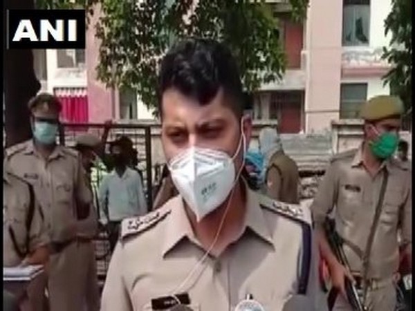 SSP Kanpur City Dinesh Kumar Prabhu speaking to reporters on Saturday. [Photo/ANI]